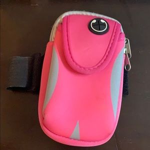 Sports phone bag